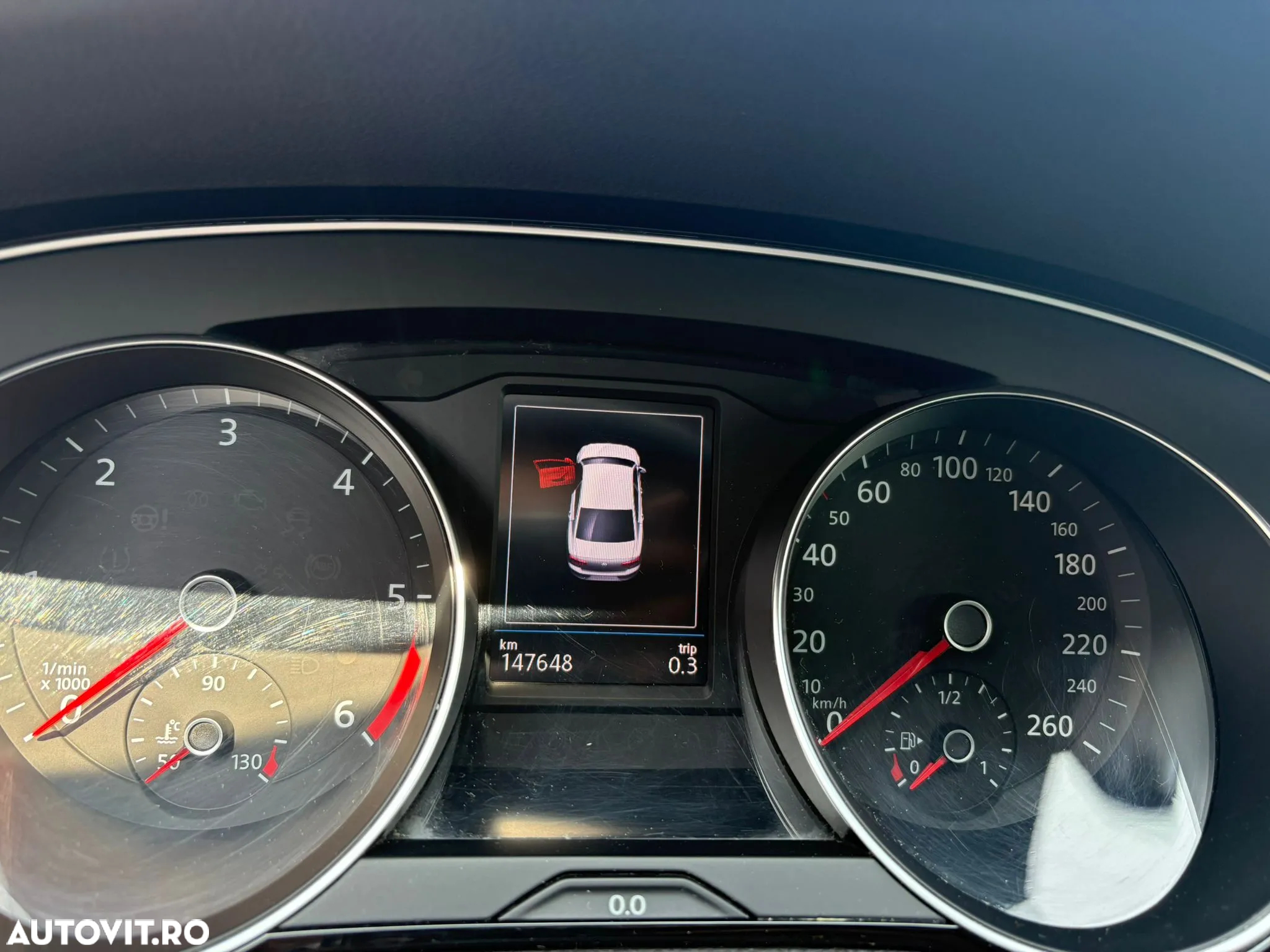 Volkswagen Passat 2.0 TDI DSG Comfortline - 11