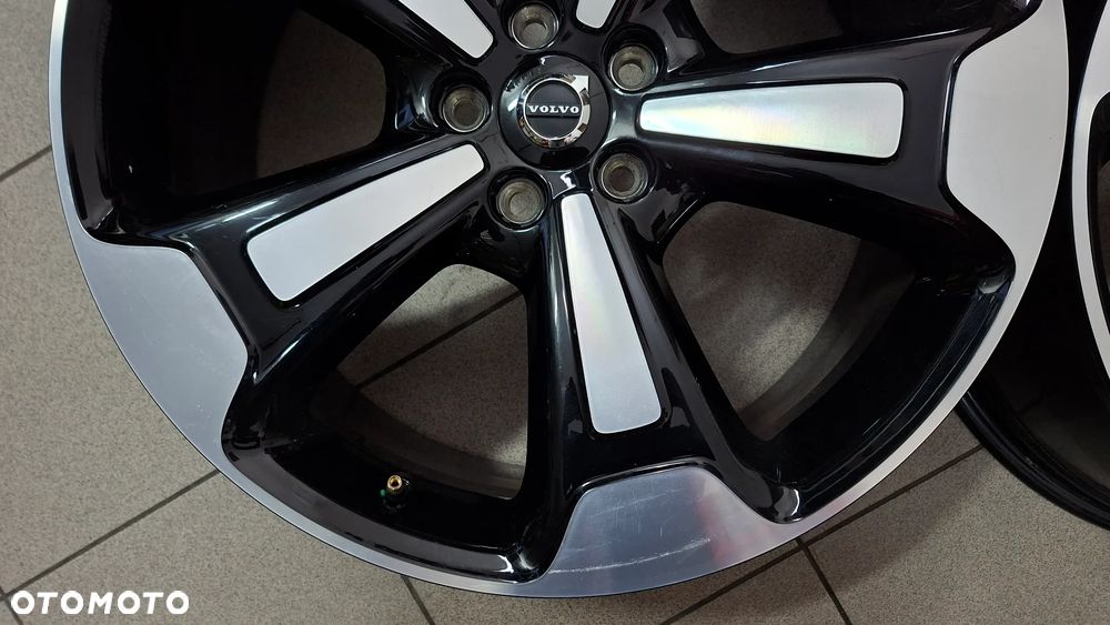 Felgi Aluminiowe 20 Volvo XC 40 5x108 ET 50.5 - 3