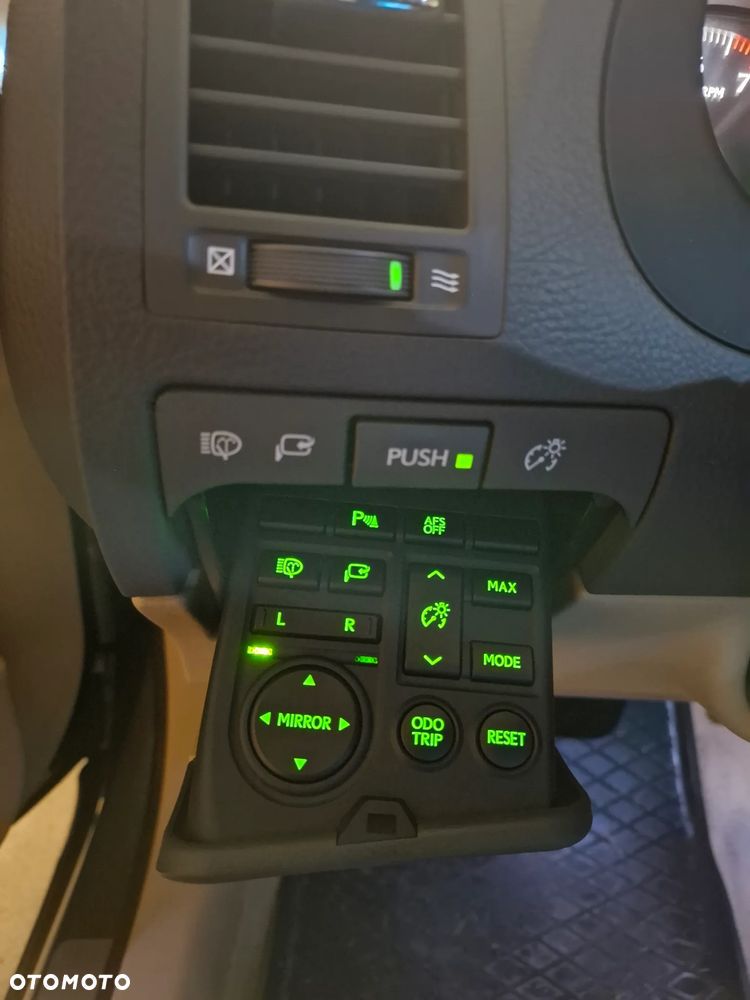 Lexus GS - 21