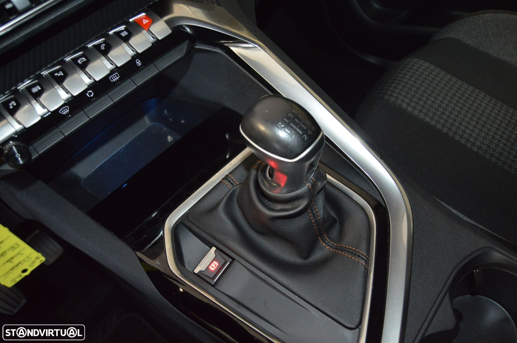 Peugeot 3008 PureTech 130 Stop & Start Active - 39