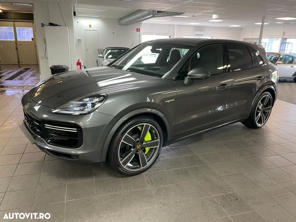 Porsche Cayenne Turbo S E-Hybrid Tiptronic S - 21