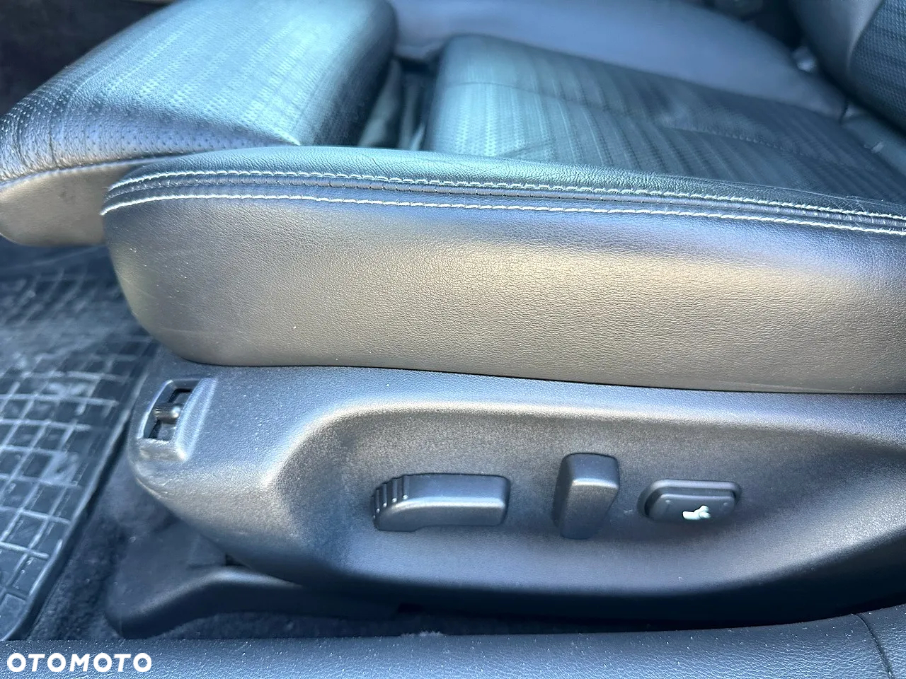 Infiniti Q50 2.0t Premium - 17