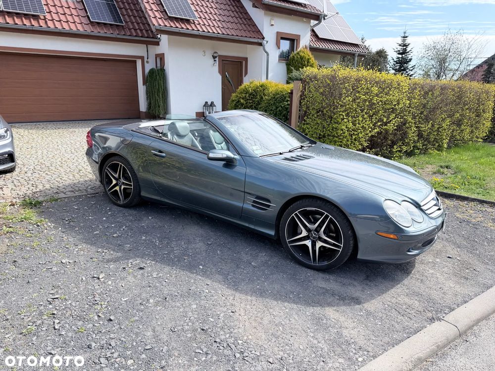 Mercedes-Benz SL - 1