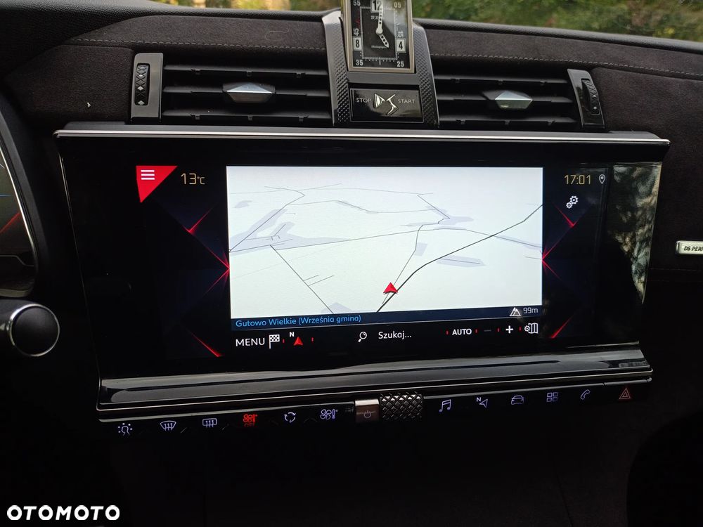 DS Automobiles DS 7 Crossback 1.6 PureTech Performance Line + - 28