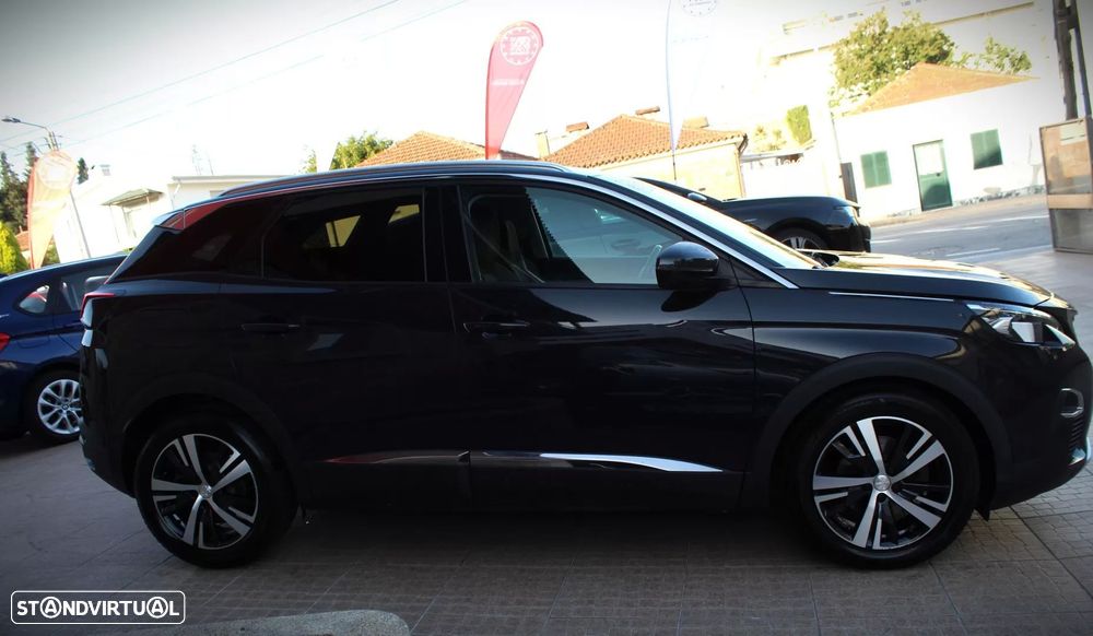 Peugeot 3008 1.2 PureTech Allure EAT8 - 4