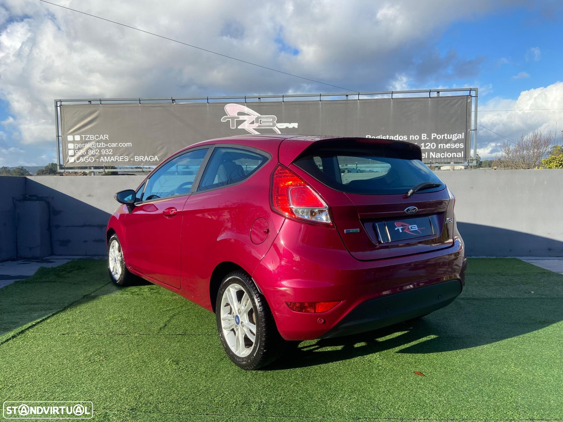Ford Fiesta 1.0 EcoBoost S&S COOL&CONNECT - 4