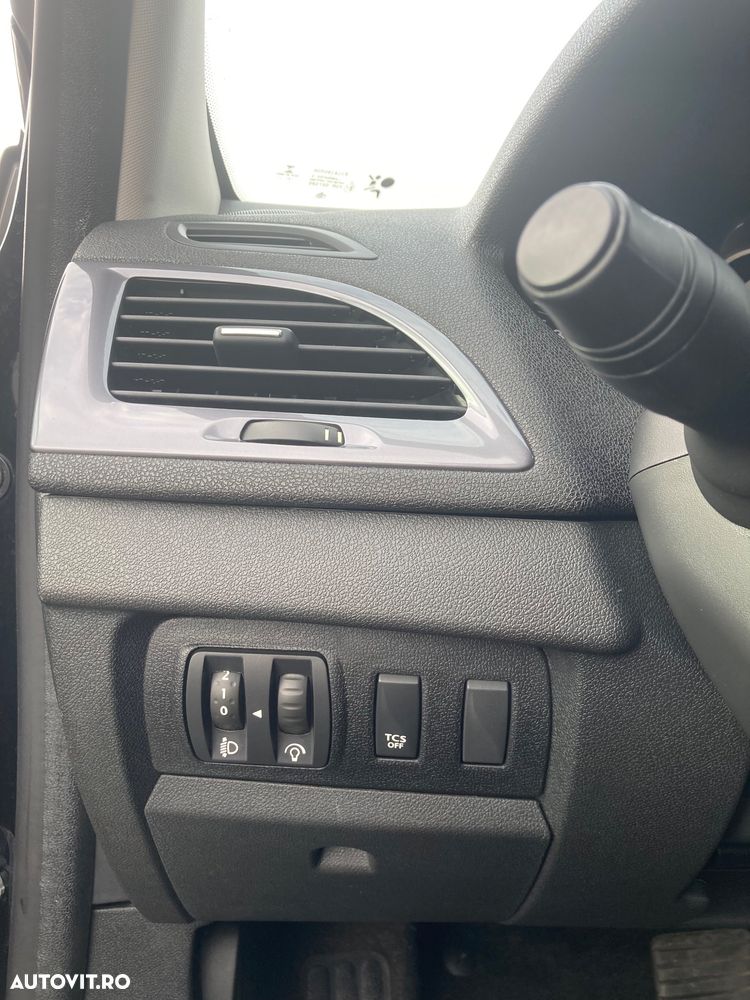 Renault Megane - 14