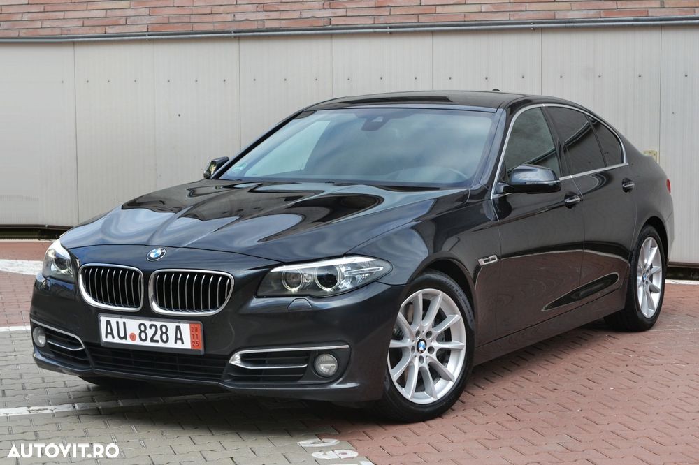 BMW Seria 5 530d Sport-Aut. Luxury Line - 2