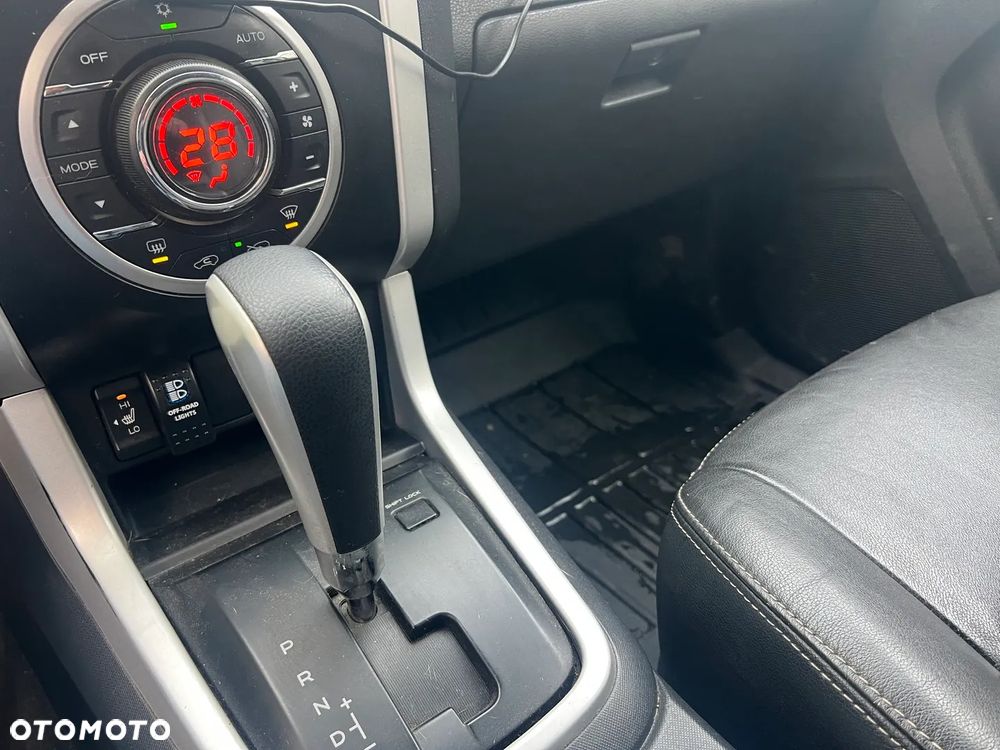 Isuzu D-Max 1.9 DC LSX - 14