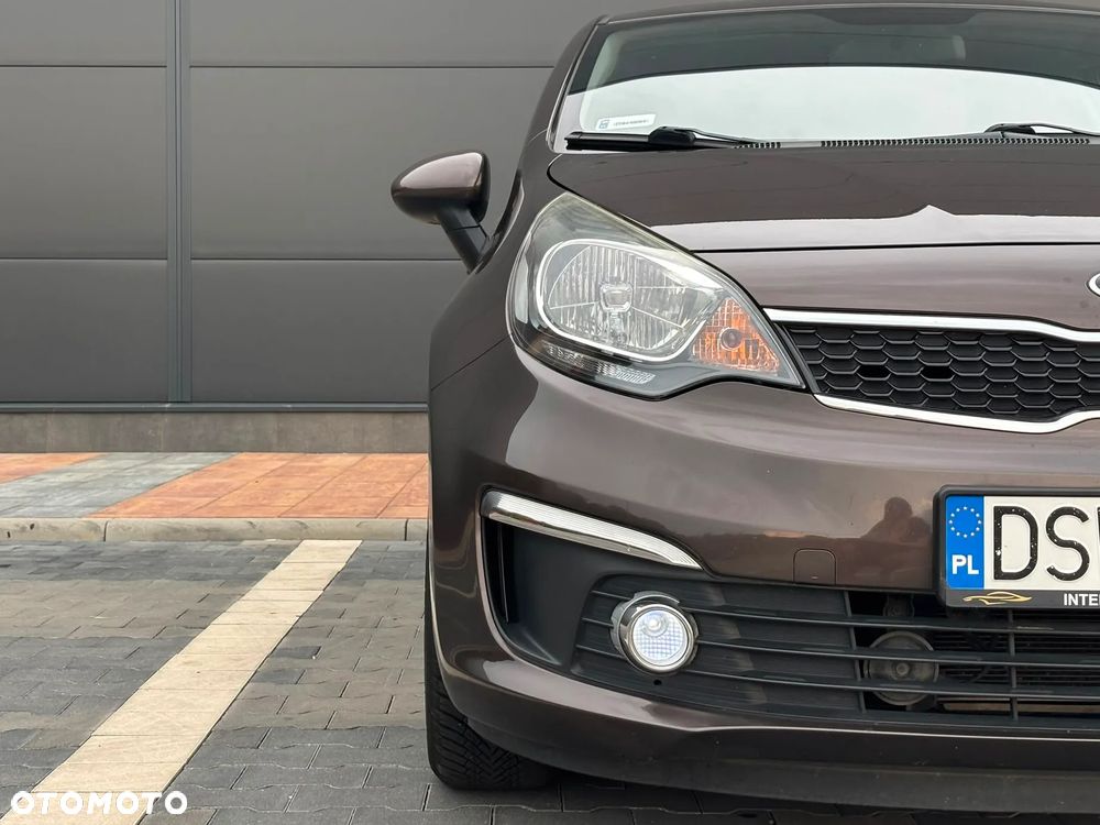Kia Rio 1.2 M - 22