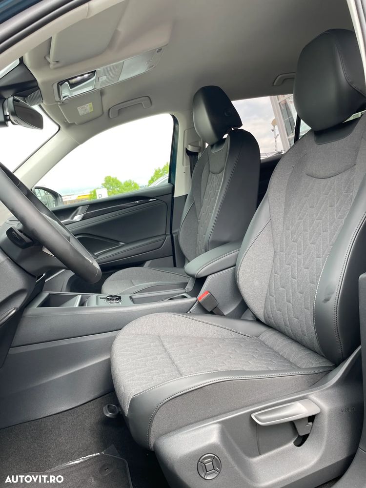 Volkswagen Tiguan - 26