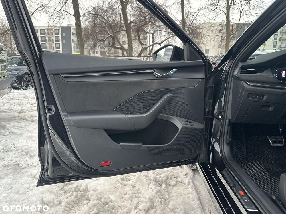 Skoda Octavia 2.0 TDI RS DSG - 12