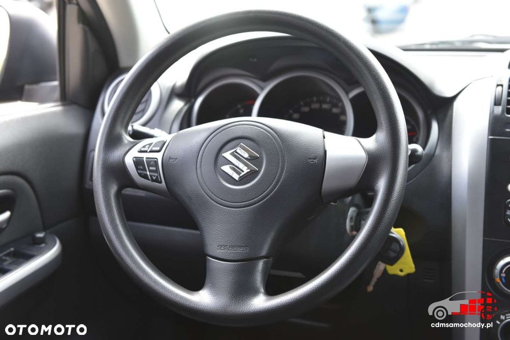 Suzuki Grand Vitara - 23