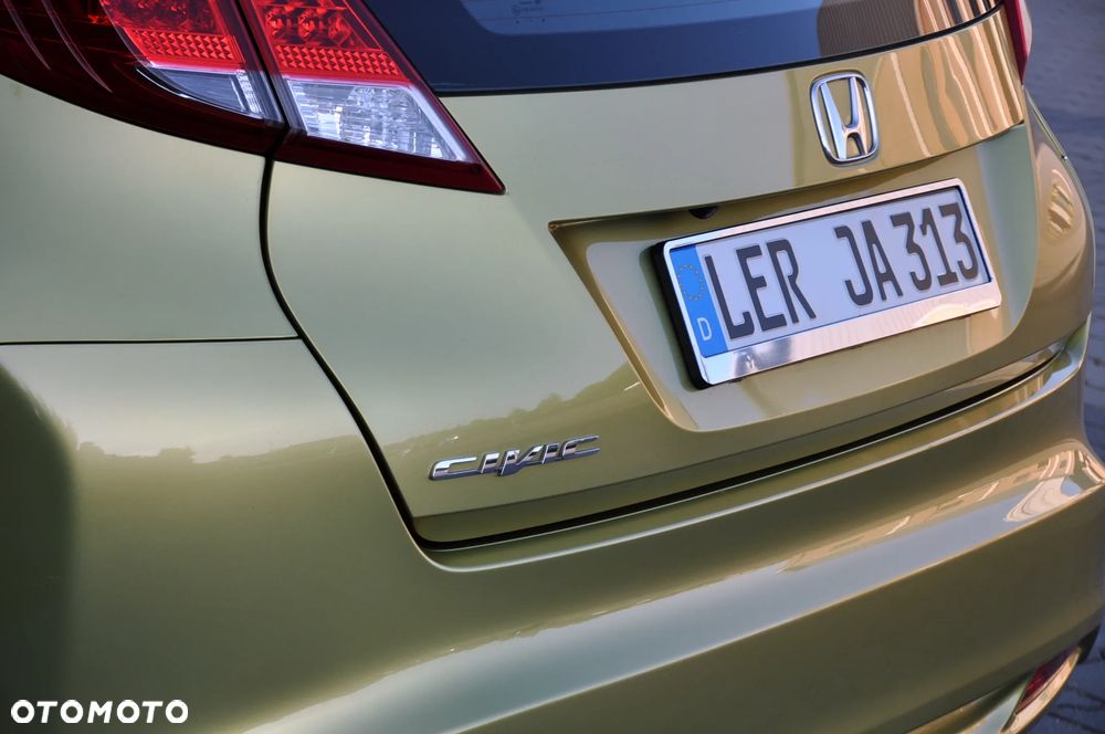 Honda Civic 1.4 i-VTEC - 6