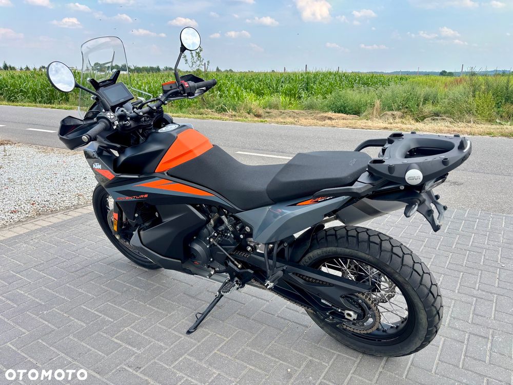 KTM Adventure - 6