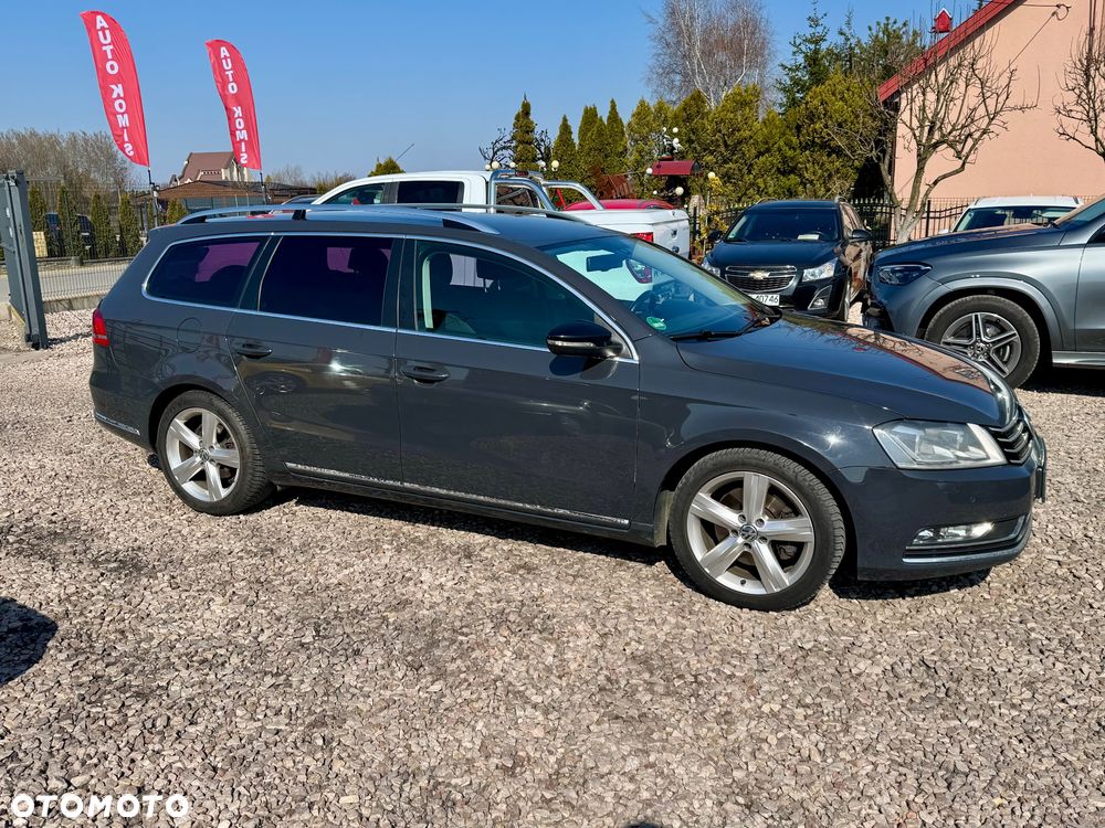 Volkswagen Passat - 13