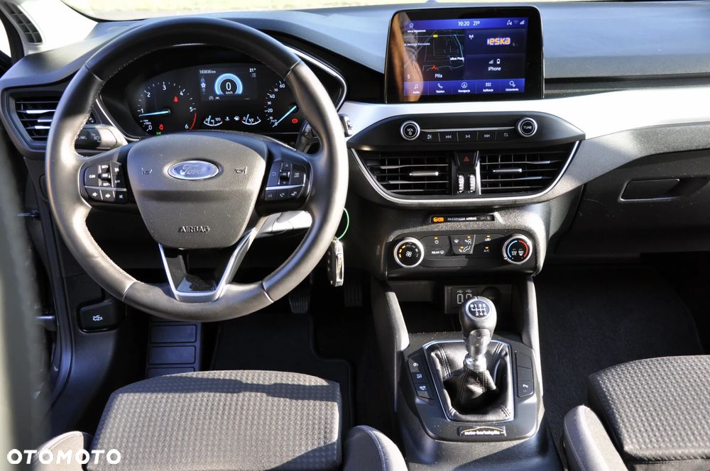 Ford Focus 1.5 EcoBlue Start-Stopp-System TITANIUM - 27