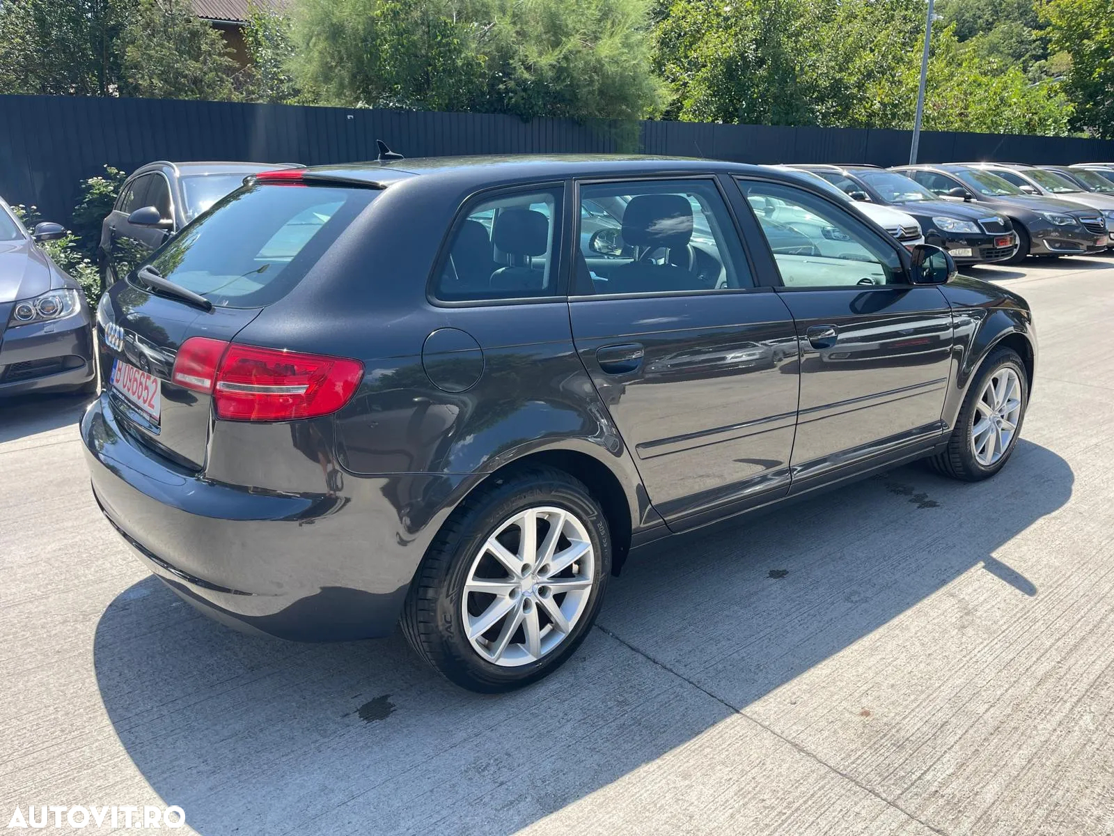 Audi A3 1.4 TFSI Sportback Ambiente - 4