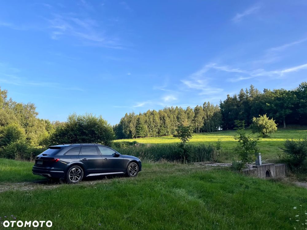 Audi A4 Allroad - 1