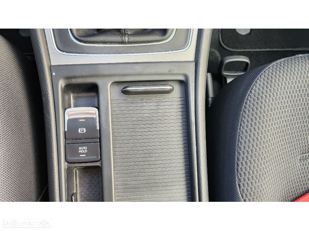 VW Golf 1.6 TDi GPS Edition - 16