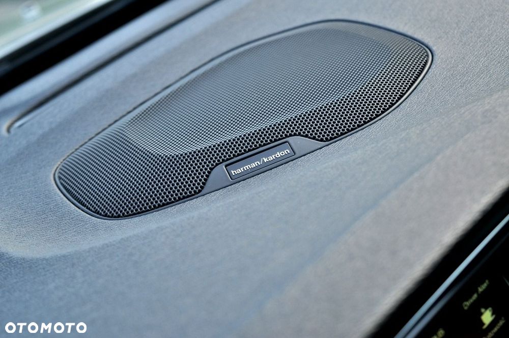 Volvo V40 D3 Drive-E Inscription - 24