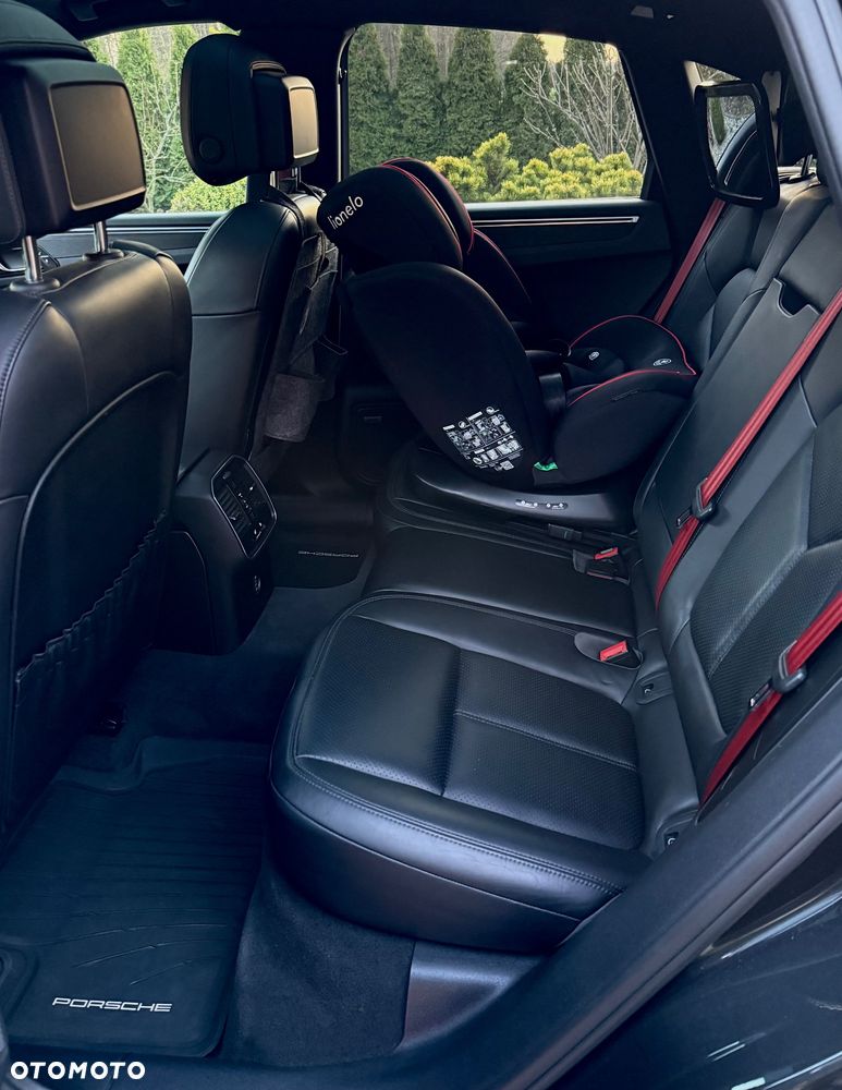 Porsche Macan GTS PDK - 17