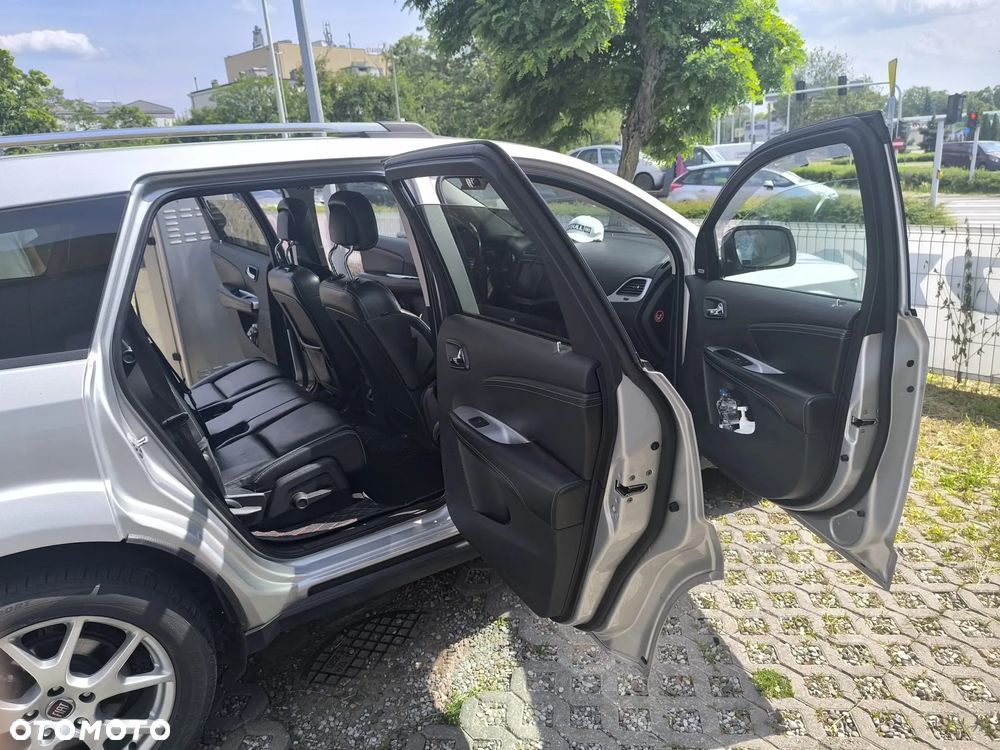 Fiat Freemont 2.0 Multijet Black Code AWD - 16