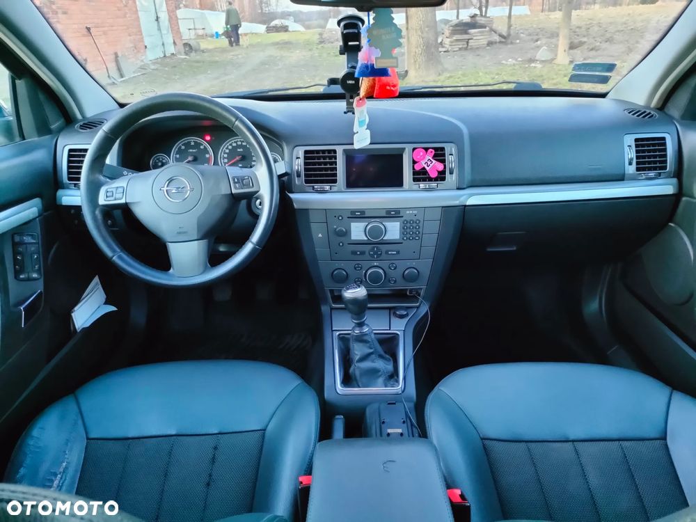 Opel Vectra 1.9 CDTI Cosmo - 8
