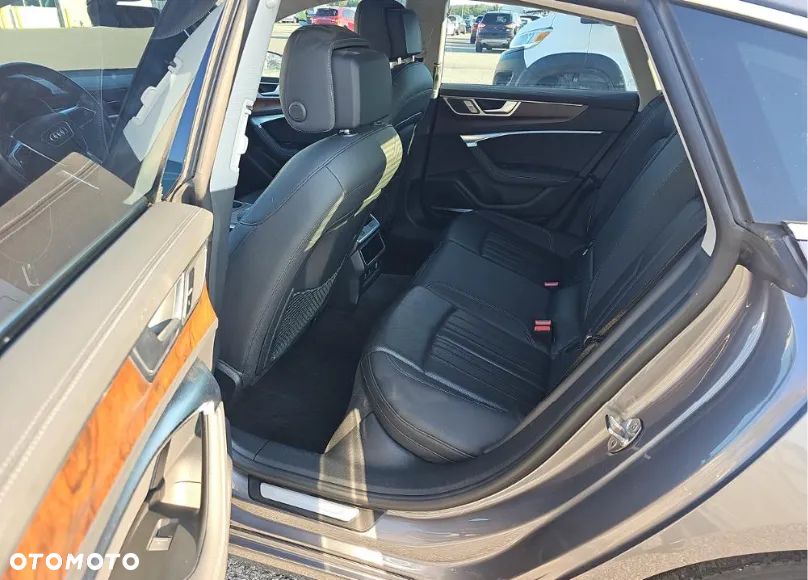 Audi A7 Sportback - 11