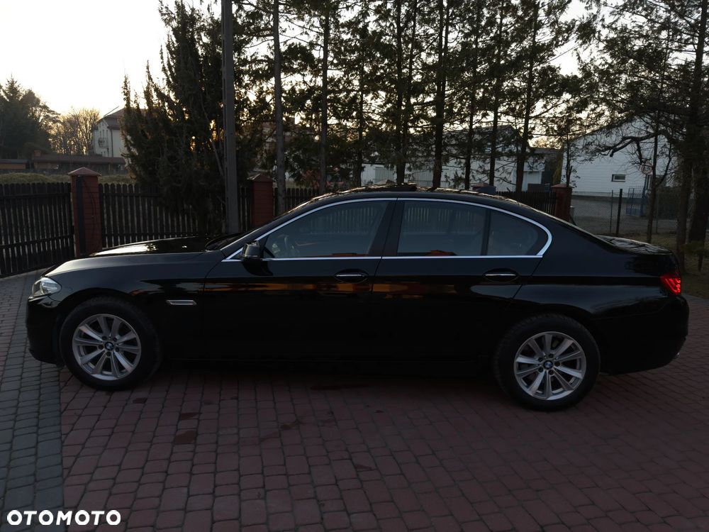 BMW Seria 5 528i xDrive - 21