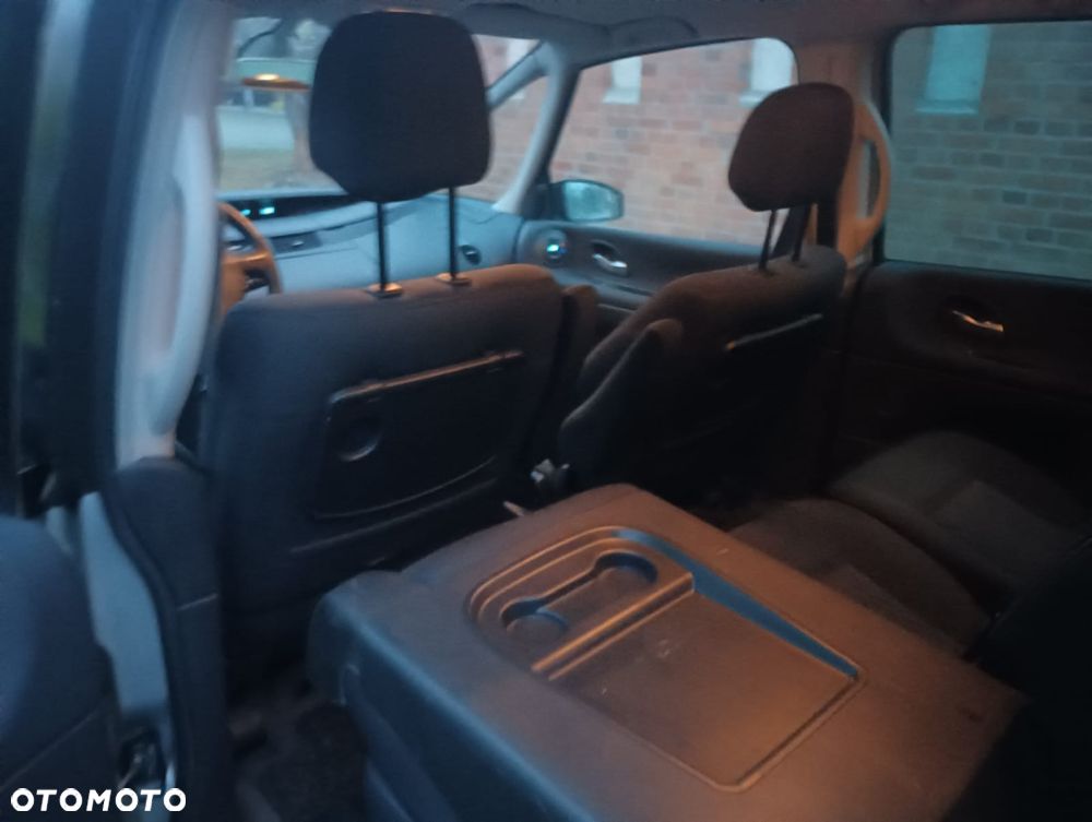 Renault Grand Espace 2.0 dCi Expression - 10