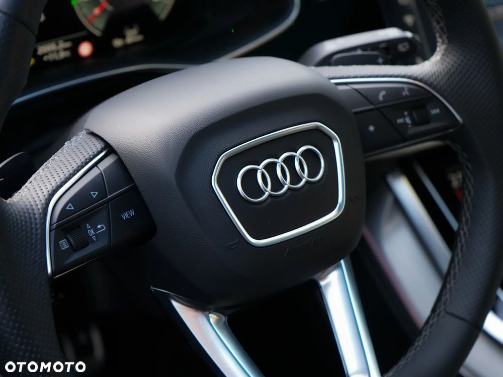 Audi SQ7 TFSI quattro tiptronic - 14