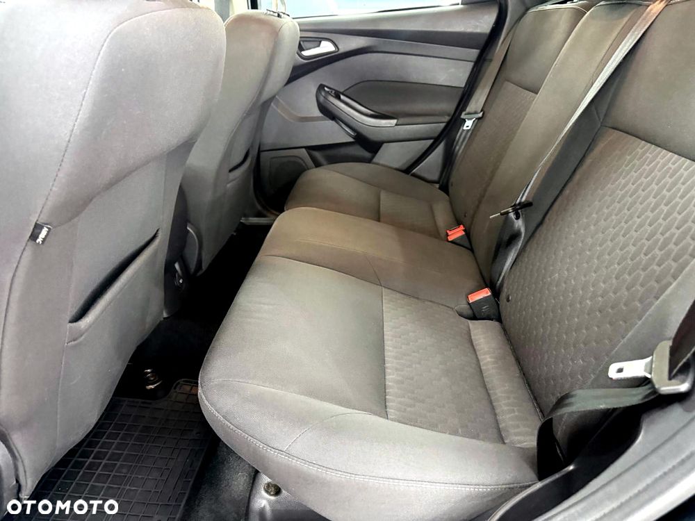 Ford Focus 1.6 TDCi DPF SYNC Edition - 23