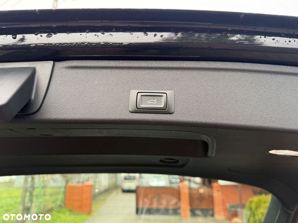 Audi A4 Avant 35 TDI S tronic design - 15