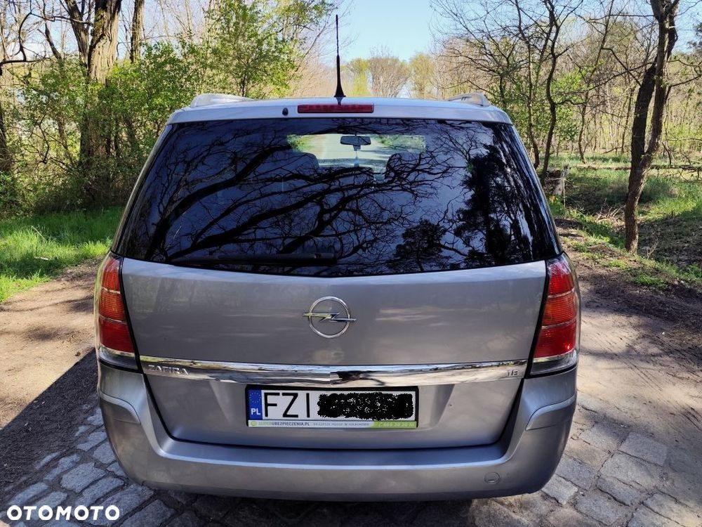 Opel Zafira 1.8 Family Plus - 8
