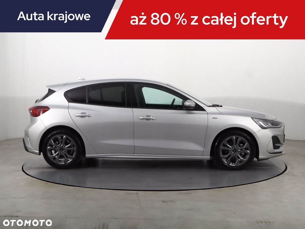 Ford Focus - 8