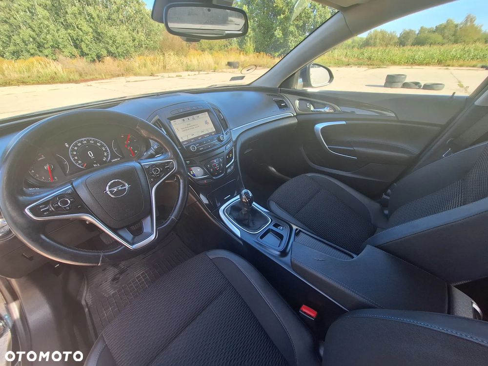 Opel Insignia - 9
