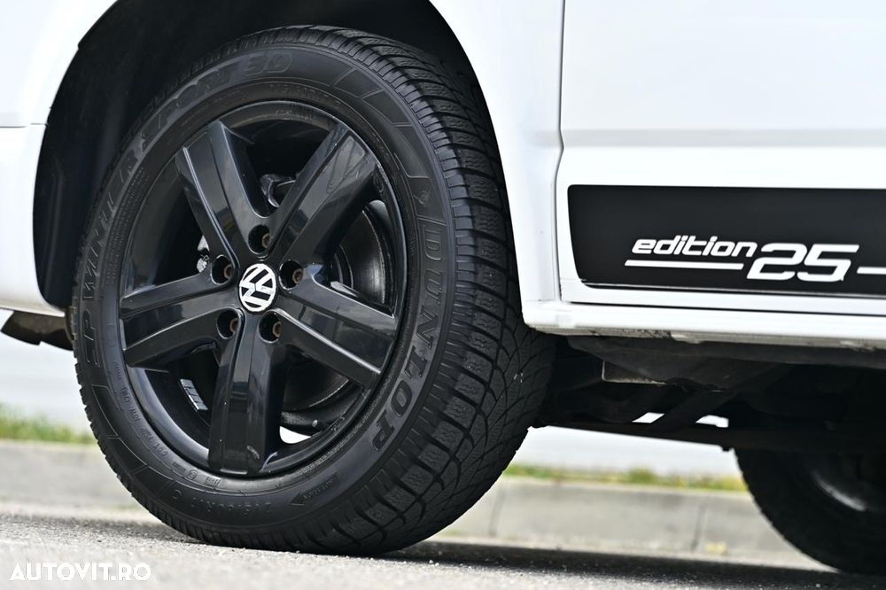 Volkswagen Multivan - 24