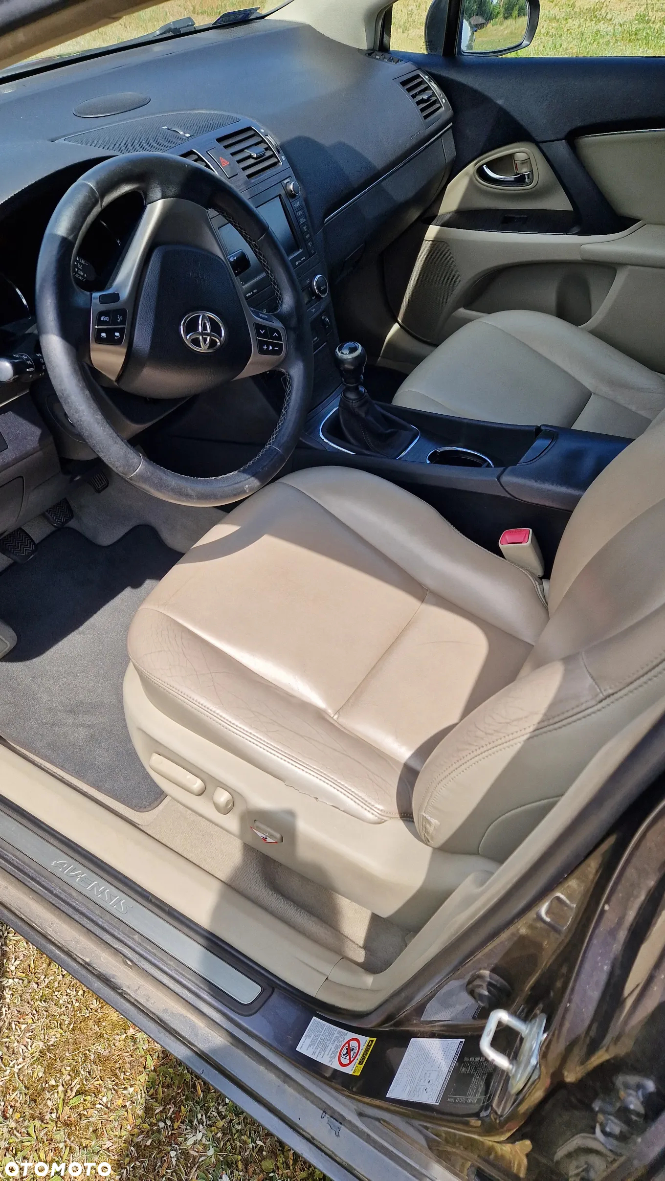 Toyota Avensis 2.2 D-CAT 2010 - 5