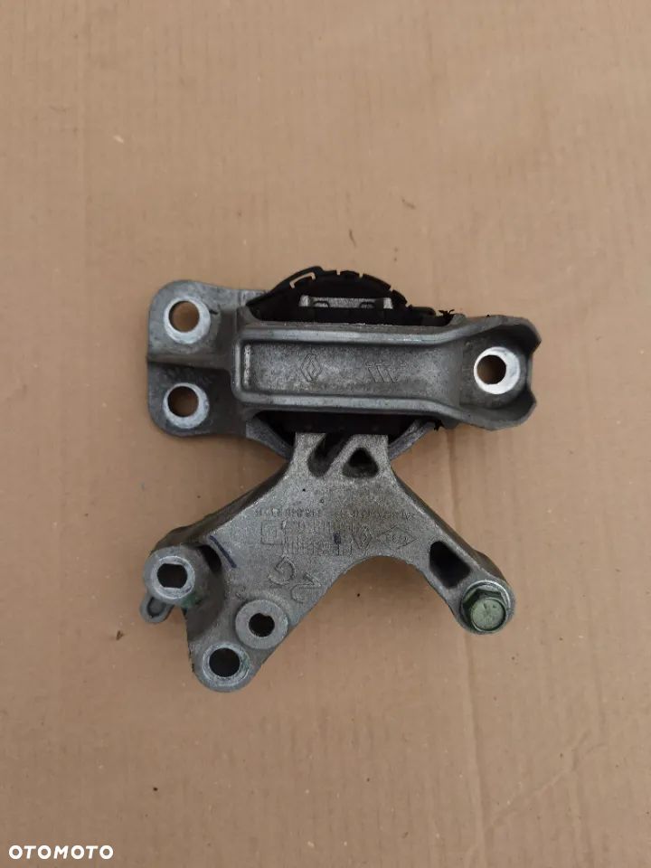 NISSAN QASHQAI J11 PODUSZKA SILNIKA 112846249R