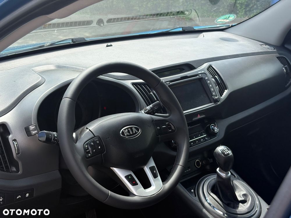 Kia Sportage 2.0 CRDI 2WD Spirit - 11