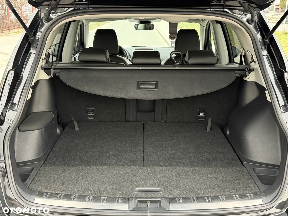 Nissan Qashqai+2 - 10