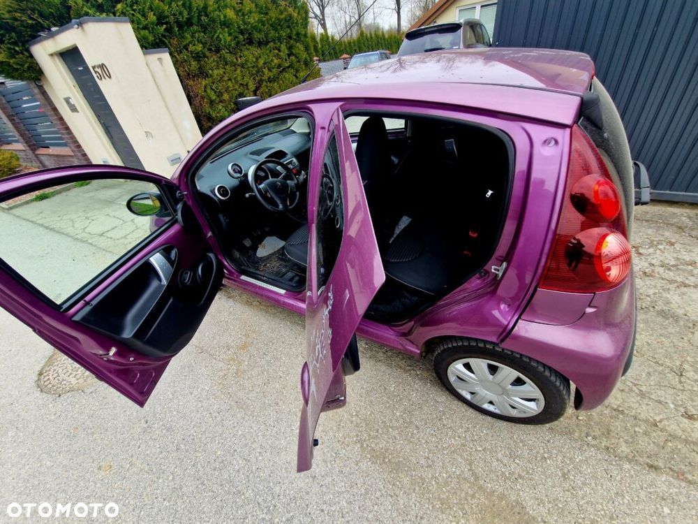 Peugeot 107 (70) 68 envy - 5