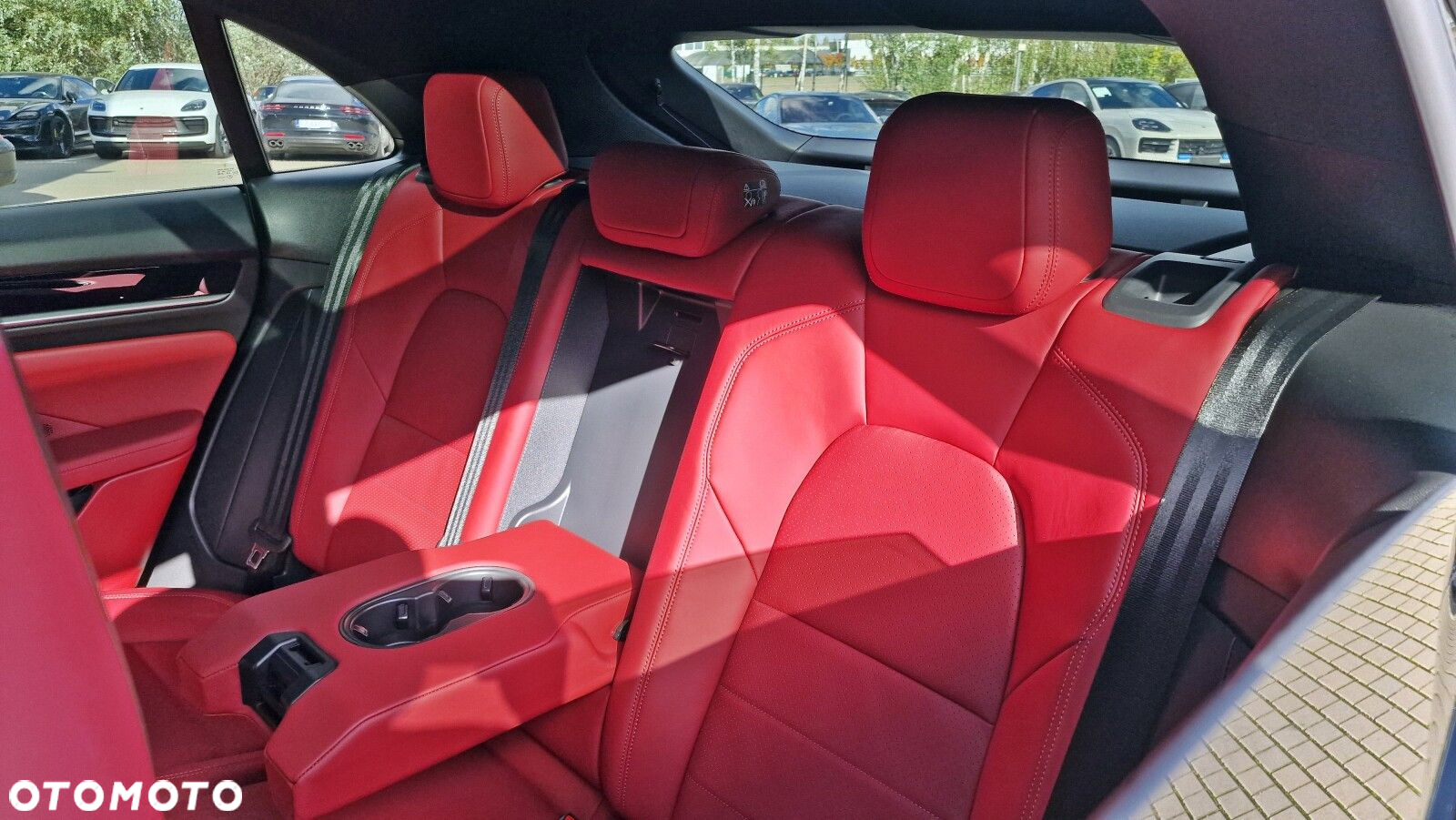 Porsche Macan - 11