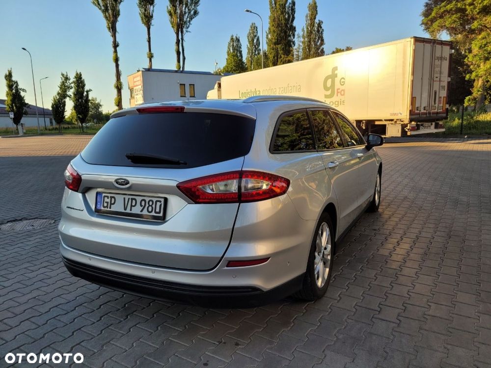 Ford Mondeo 2.0 TDCi Ambiente - 10