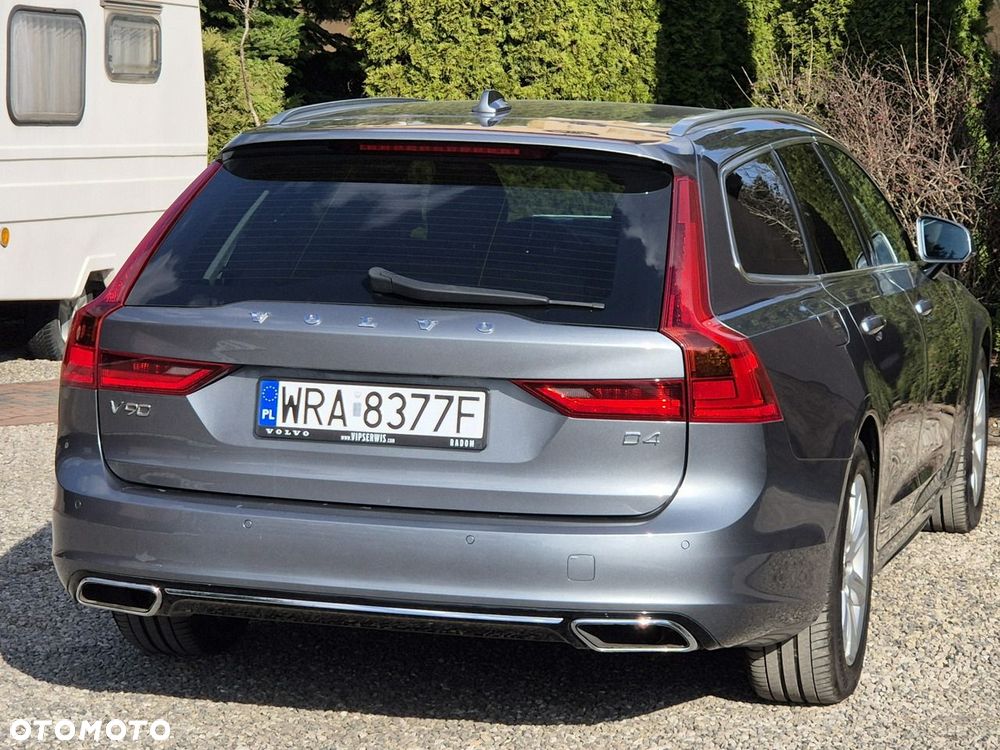 Volvo V90 - 10