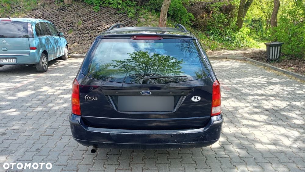 Ford Focus - 4
