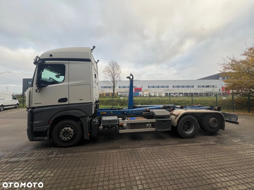 Mercedes-Benz 2545 ACTROS OŚ SKRĘTNA HAKOWIEC. - 26