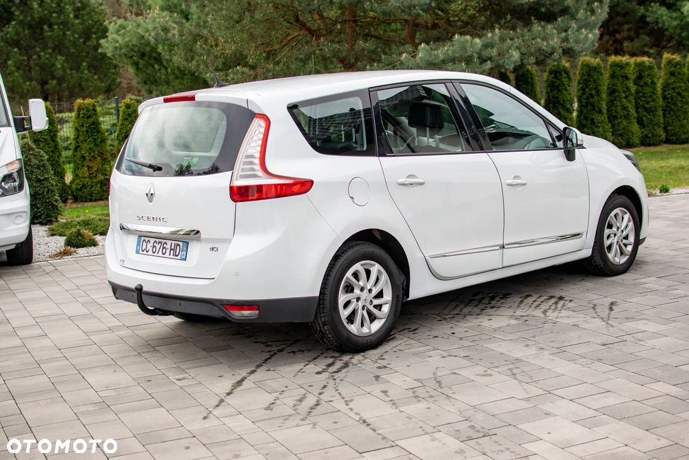 Renault Grand Scenic - 22