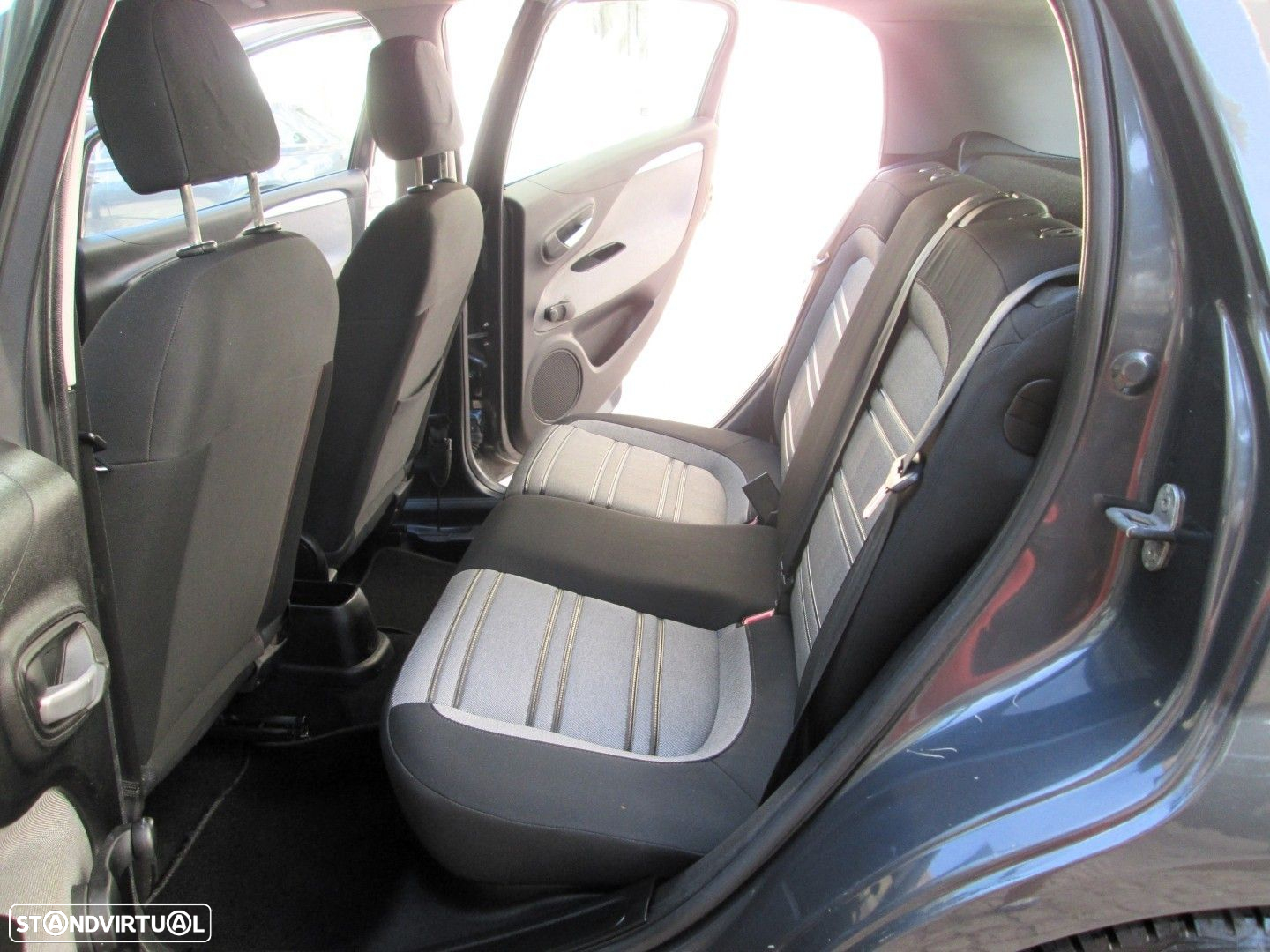 Fiat Punto - 11